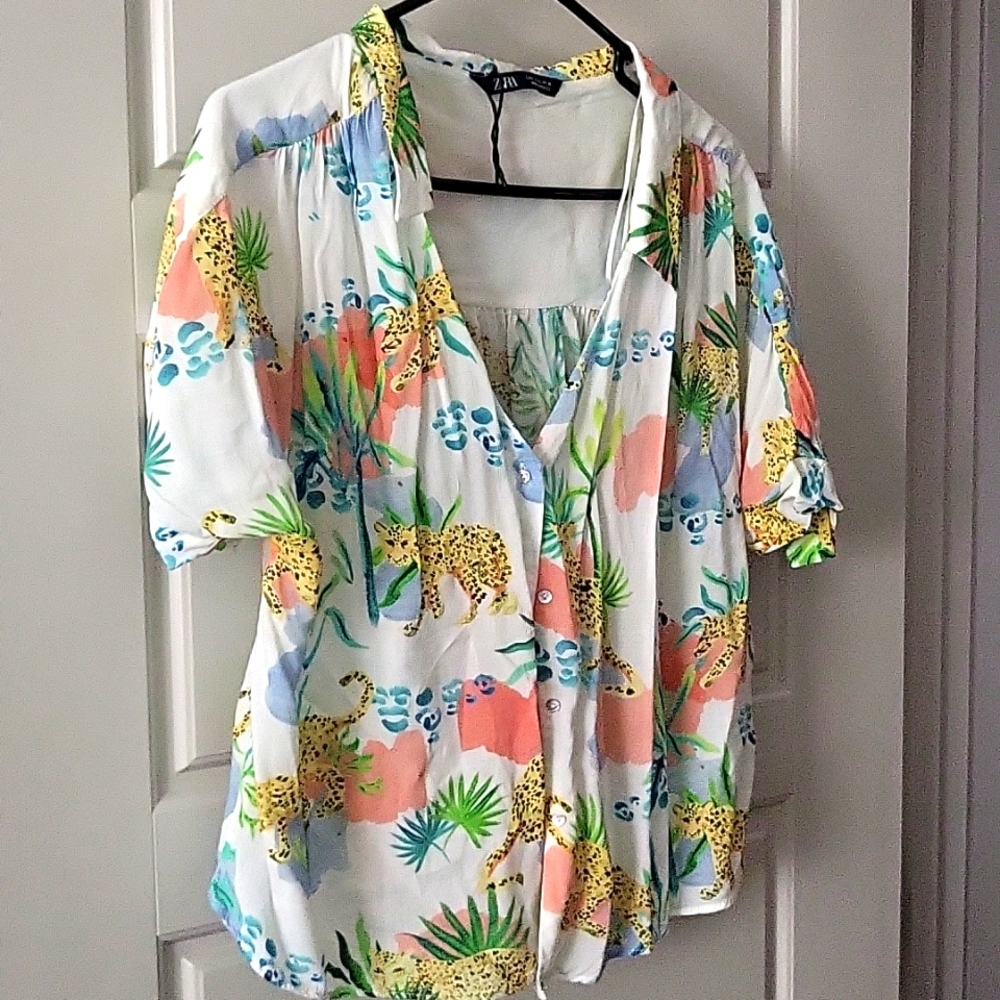 Cropped Zara Shirt